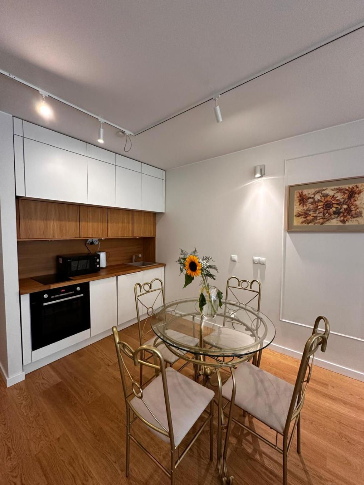 Apartamenty Saskie Unia Art Residence ลูบลิน ภายนอก รูปภาพ